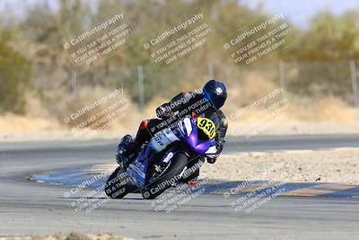 media/Jan-16-2022-CVMA (Sun) [[7f3d92989d]]/Race 3 Amateur Supersport Middleweight/